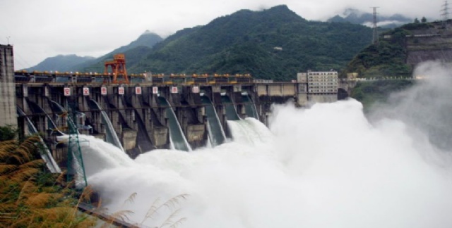 并简要介绍了企业发展战略及在黔西南州投资项目推进有关情况