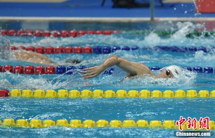 18岁打破亚洲纪录的潘展乐成为中国游泳新希望，