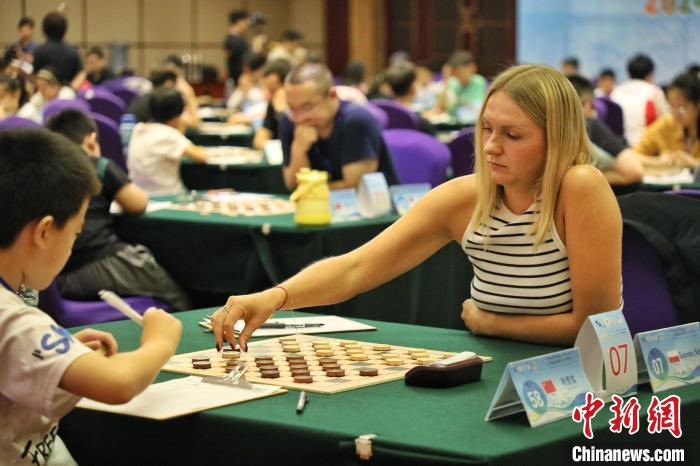 新泰承办的国际跳棋世界杯分站赛正式开赛 展现
