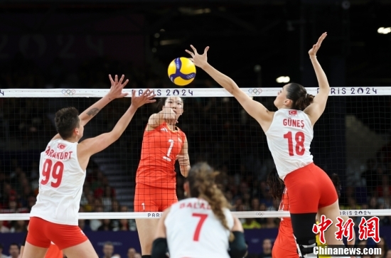 中国女性多领域闪耀巴黎奥运赛场，展现她力量