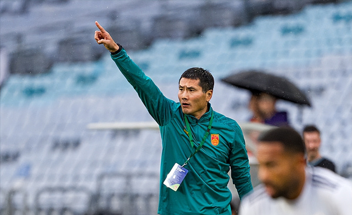 国足0-2负喀麦隆 暴露体系与节奏断层