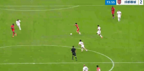 肯帕努远射世界波助铜梁龙首胜 成都蓉城首败