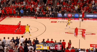 NBA季后赛两场惊天逆转：湖人3-0领先马刺逆转夺