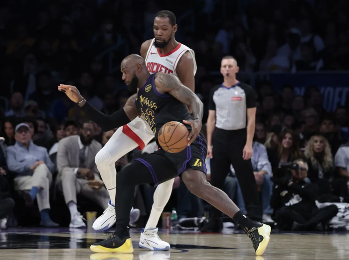 NBA季后赛两场惊天逆转：湖人3-0领先马刺逆转夺